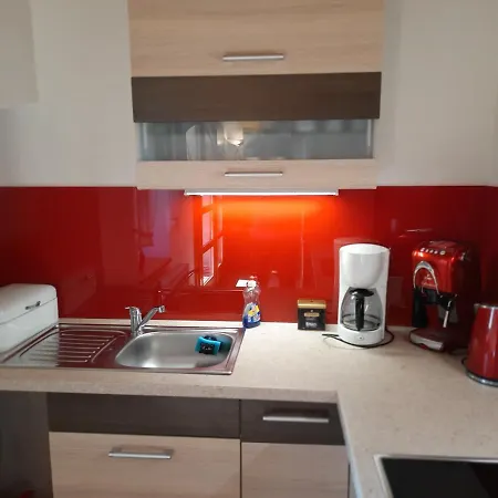 Novohradske Hory - Pronajem Na Samote U Lesa Apartment Benesov nad Cernou Exterior photo